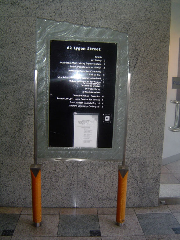 AMIEU_GlassDirectory_001
