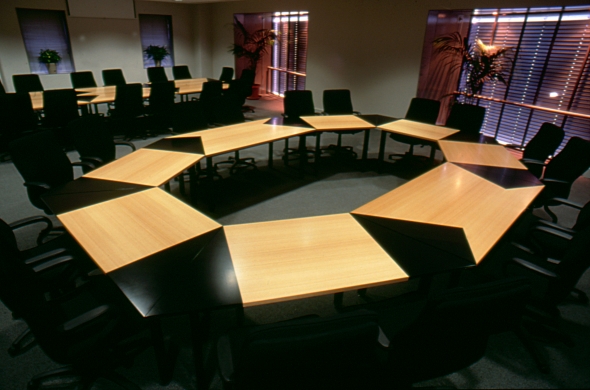SwinBoardroomTable_001
