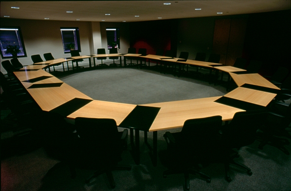 SwinBoardroomTable_002