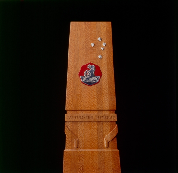 SwinMelbMace_003